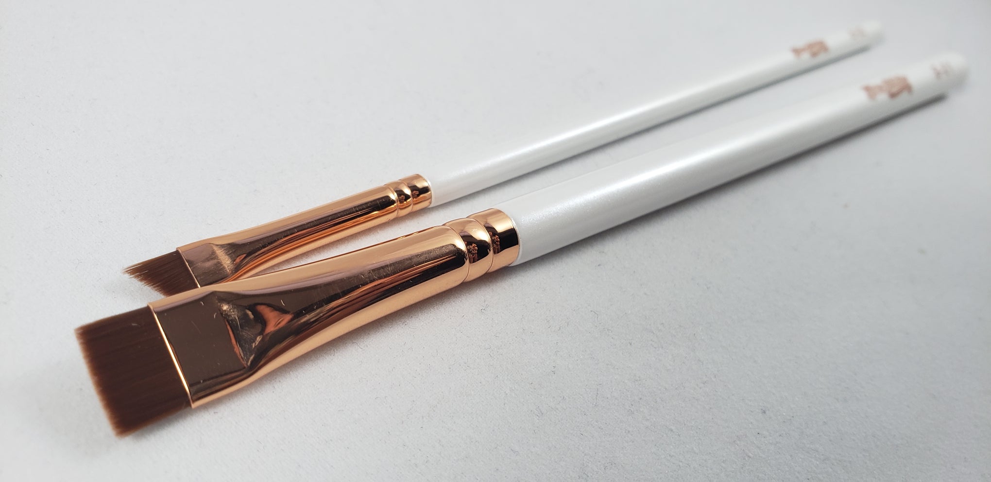 MicroArtistry Mapping Pen White or Pink! (New!) – MicroArtistry Academy  Brow Lamination Supply