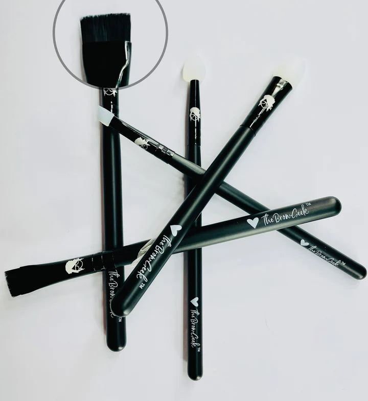 THE BROW GEEK ™ YOUR MAGIC WANDS BRUSHES